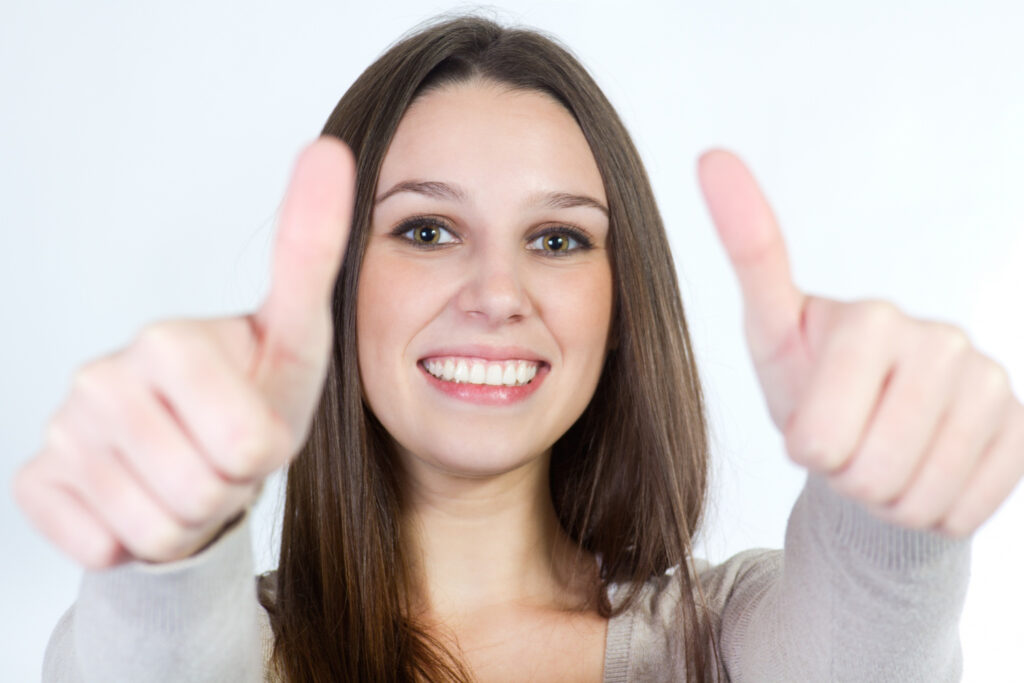 Sorriso Branco e Saudável Eleva a Auto Estima
